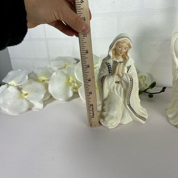Bon Ton Jade Porcelain MARY AND JOSEPH - Picture 6 of 13